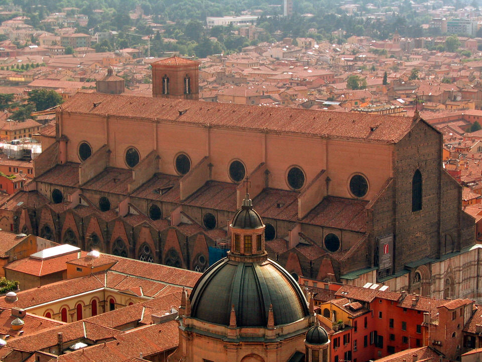 universitatea-din-bologna