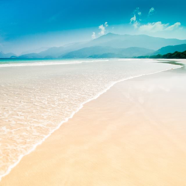 Lopes-Mendes-Beach-brazilia
