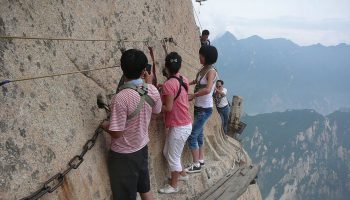 hiking-trail-huashan-mountain-china-9