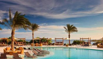 18-santa-barbara-beach-and-golf-resort-curacao