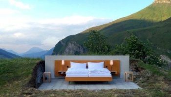hotel fara pereti