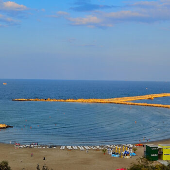 plaja-modern-constanta