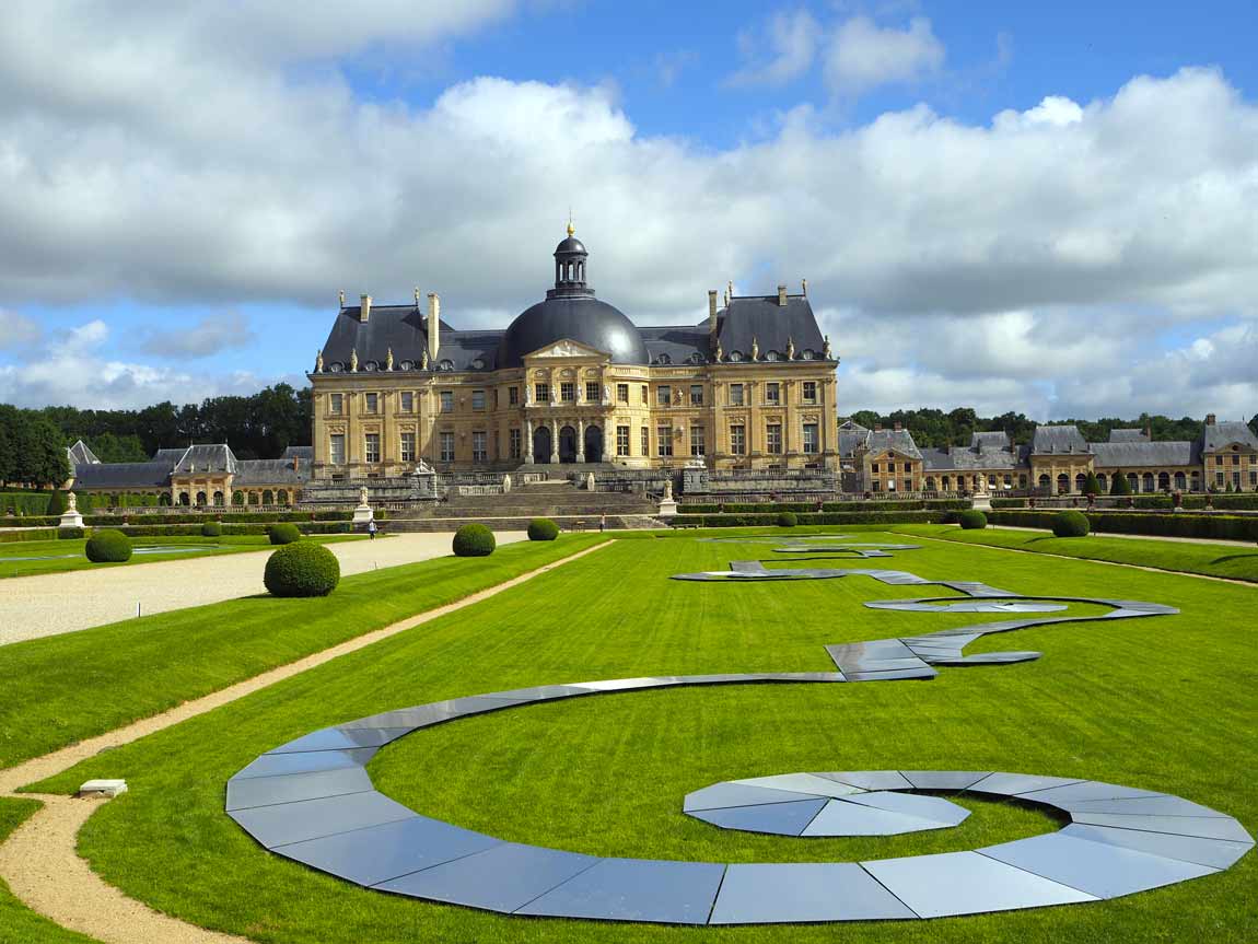 GALLERY_Rubans-EphÇmäres-par-Patrick-Hourcade-C-Collectif-Image-2